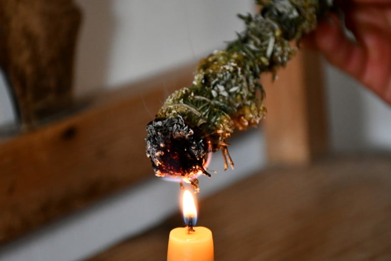 6 raisons de purifier votre maison + DIY bâtons de purification fait maison