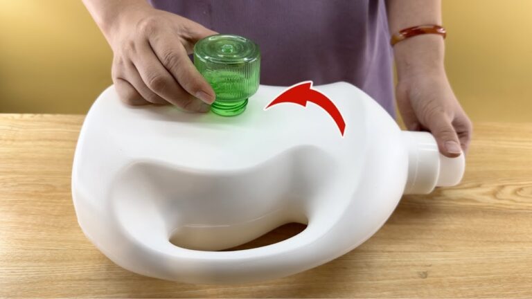 5 astuces surprenantes pour recycler votre bouteille de lessive en cuisine !